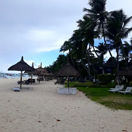 Merville -Beach Bungalow